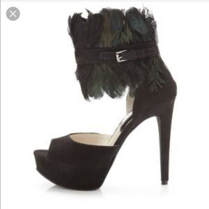 Michael Kors vasha suede / feather platform pump